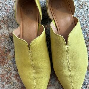 Frye & Co Leather LME Suede Point Toe SlipOn Flats Open Sides